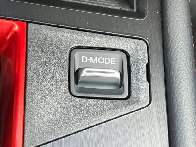 Used 2026 Nissan Kicks SR w/ Cold Weather Package AWD/4WD image 29