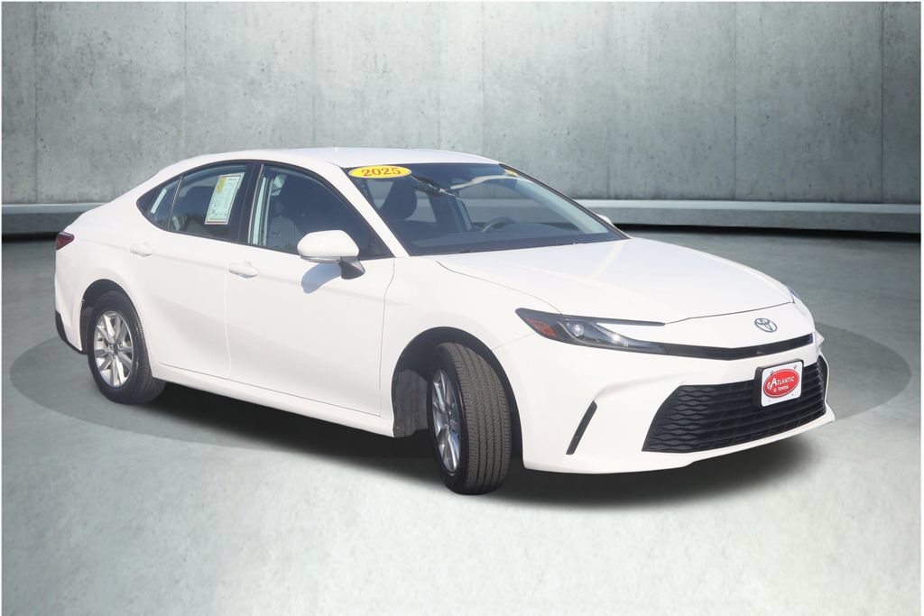Used 2025 Toyota Camry LE w/ Convenience Package AWD/4WD image 12