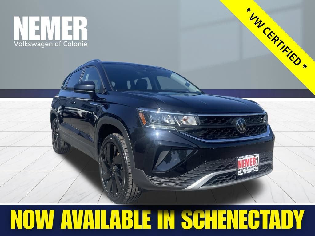 Used 2024 Volkswagen Taos SE AWD/4WD image 9