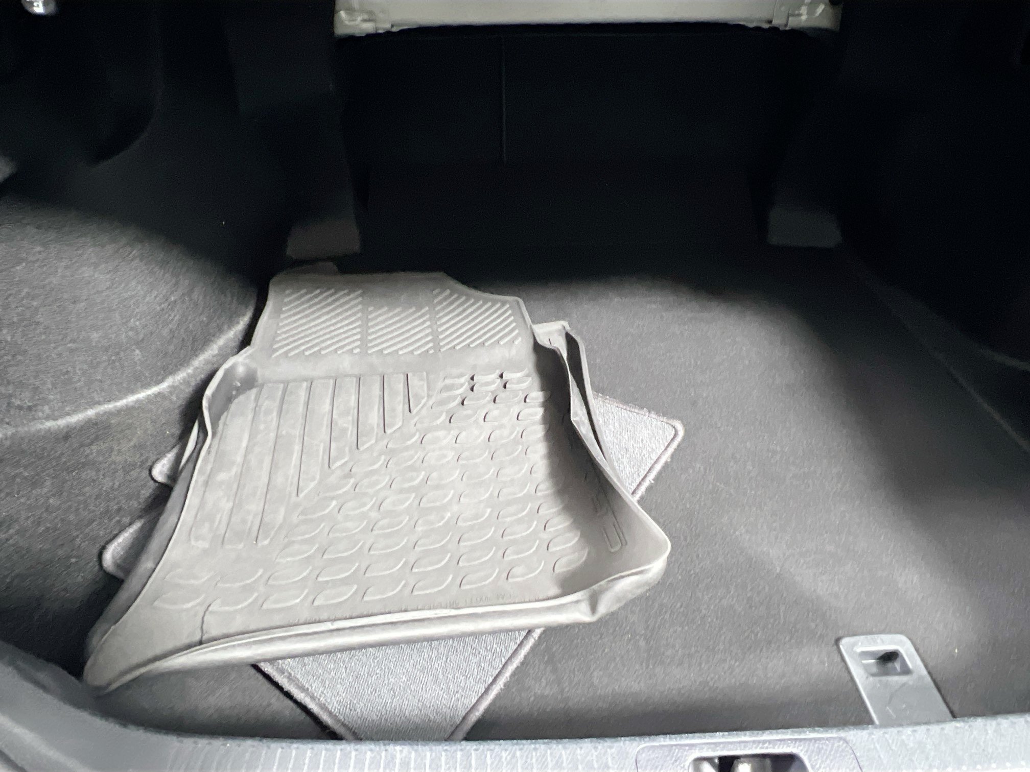 Used 2024 Toyota Camry LE FWD image 33