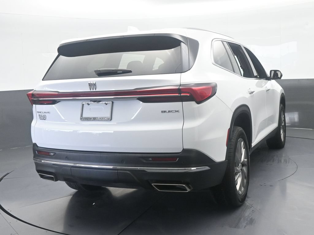Used 2026 Buick Enclave Preferred w/ LPO, Floor Liner Package FWD image 5