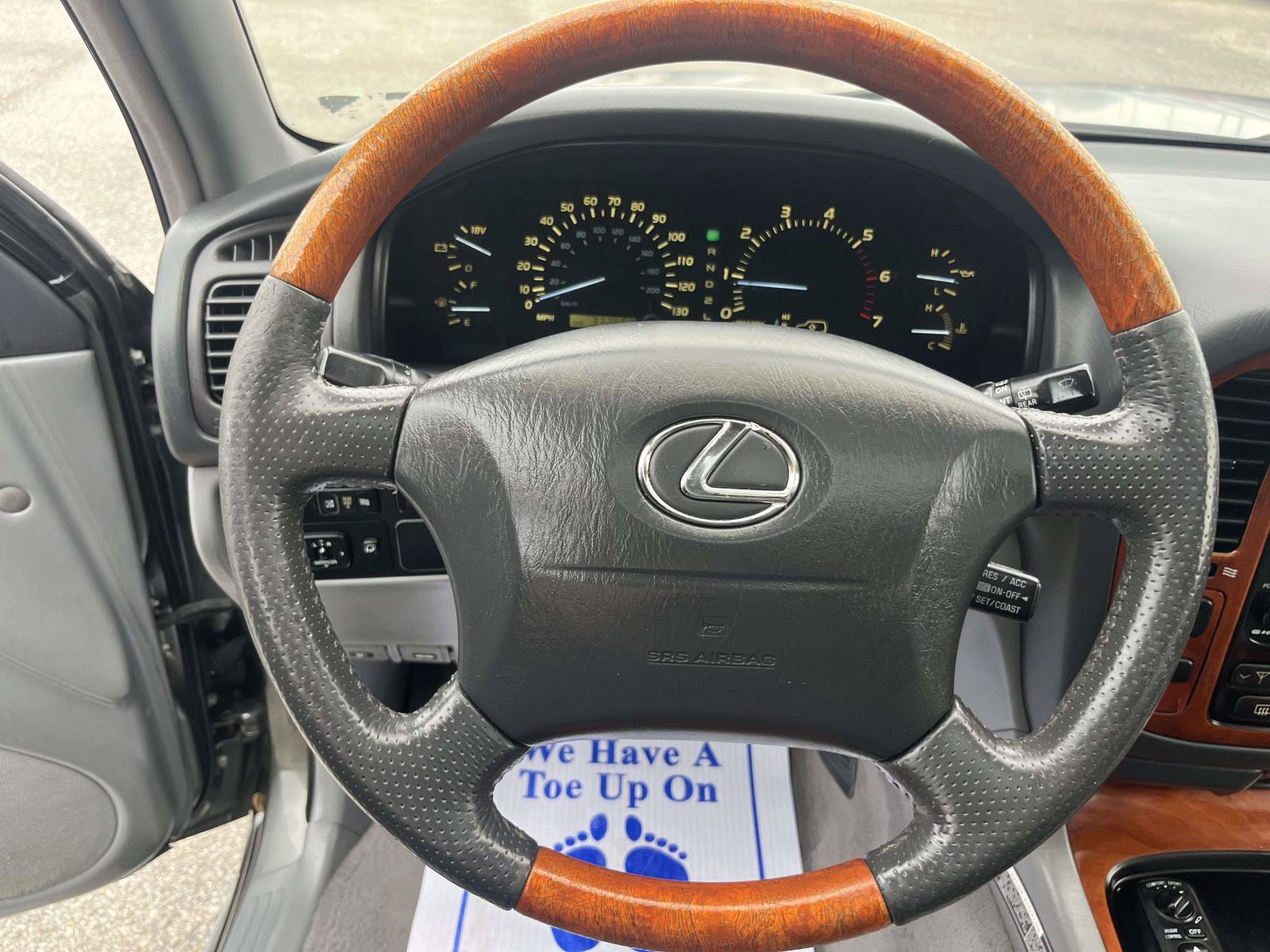 Used 2002 Lexus LX 470 4WD image 17
