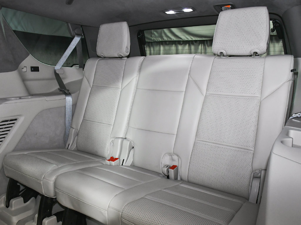 Used 2022 Cadillac Escalade Sport Platinum AWD/4WD image 59
