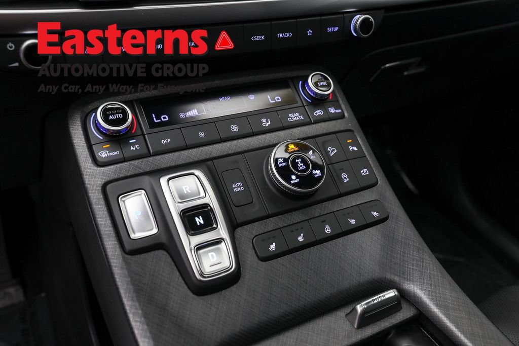 Used 2023 Hyundai Palisade Limited image 13