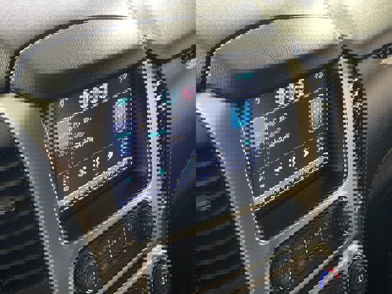 Used 2015 Chevrolet Tahoe LT image 14