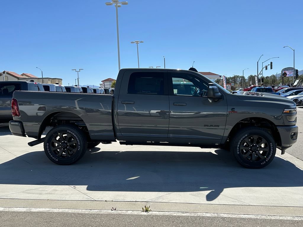 New 2026 RAM 2500 Laramie AWD/4WD image 9