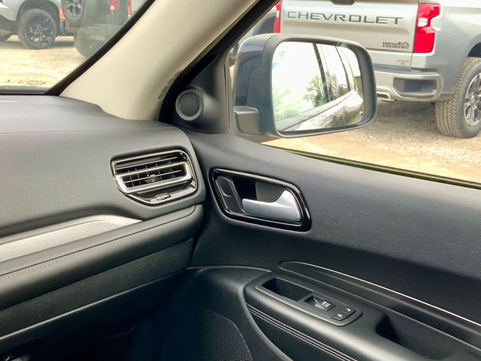 Used 2022 Dodge Durango SXT AWD/4WD image 20