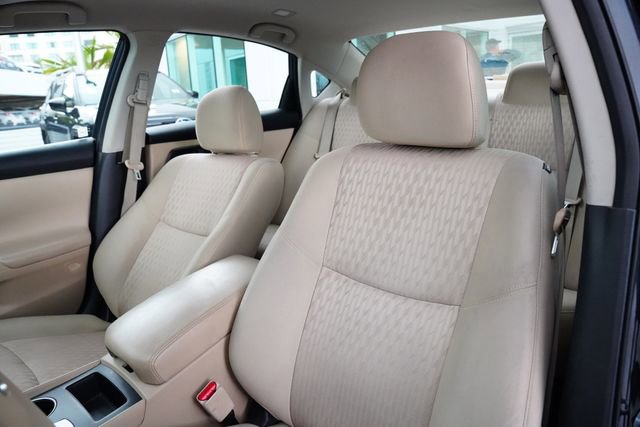 Used 2016 Nissan Altima 2.5 S w/ Power Driver Seat Package image 12