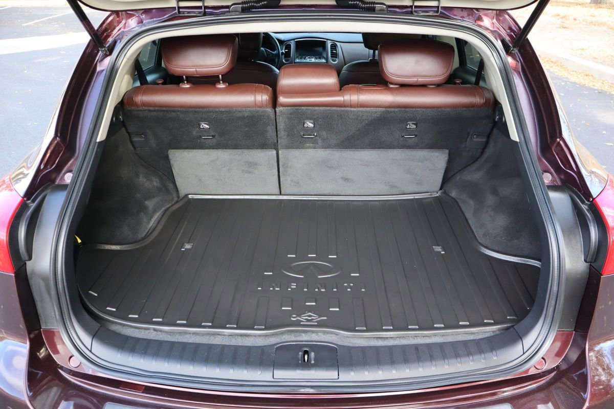 Used 2015 INFINITI QX50 Journey w/ Premium Package image 14