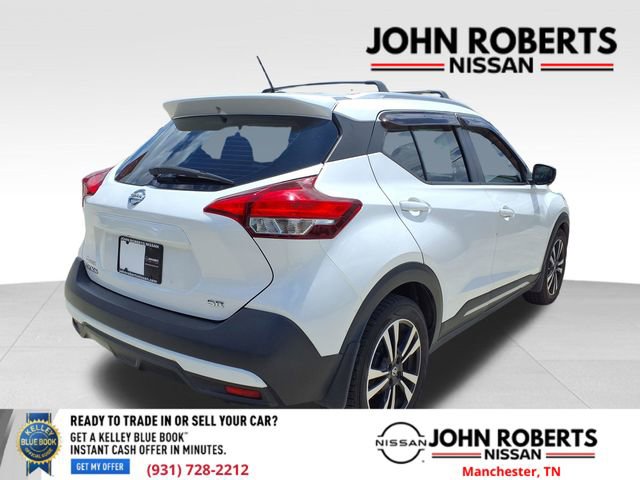 Used 2019 Nissan Kicks SR w/ SR Premium Package FWD image 16