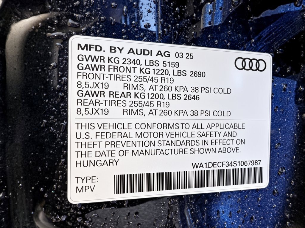 Certified 2025 Audi Q3 2.0T Premium w/ Convenience Package AWD/4WD image 31