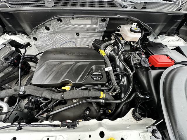 Used 2024 Buick Encore GX Preferred w/ Comfort Package FWD image 31
