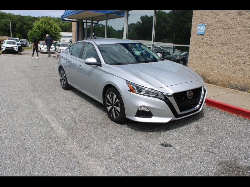 Used 2022 Nissan Altima 2.5 SV