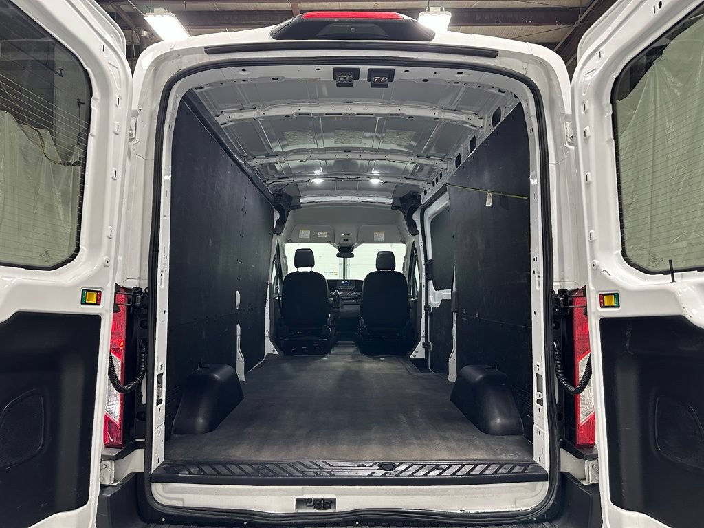 Used 2024 Ford Transit 250 148 Medium Roof w/ Load Area Protection Package RWD image 36