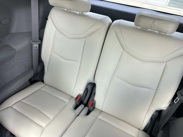 Used 2024 Cadillac XT6 Premium Luxury w/ LPO, Floor Liner Package AWD/4WD image 12
