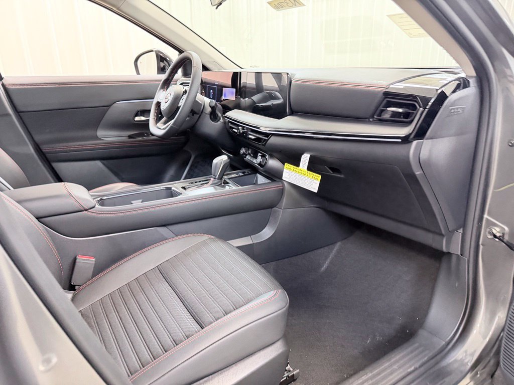 New 2027 Nissan Kicks SV w/ Rock Creek Edition AWD/4WD image 35