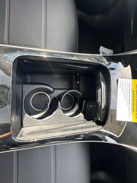 Used 2026 Mercedes-Benz GLC 300 4MATIC image 31