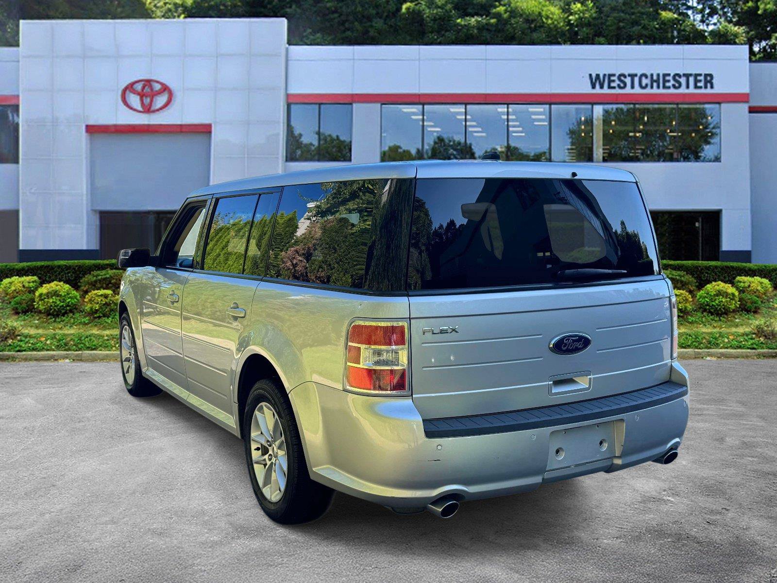 Used 2014 Ford Flex SE FWD image 5