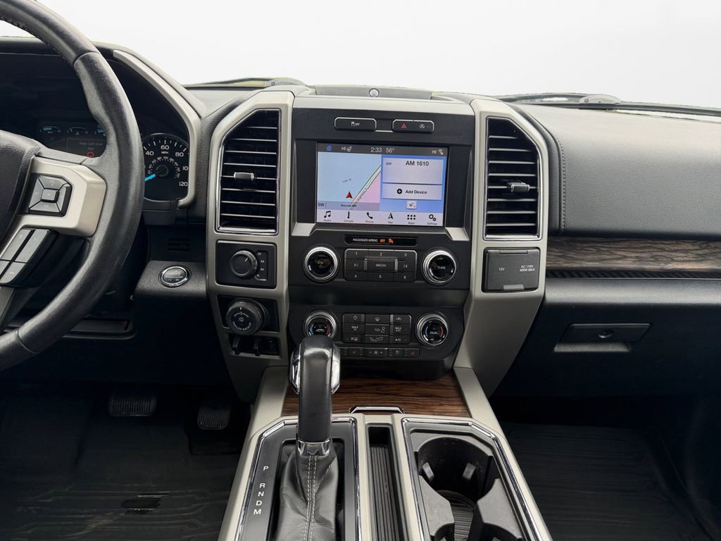 Used 2019 Ford F150 Lariat w/ Equipment Group 502A Luxury AWD/4WD image 10