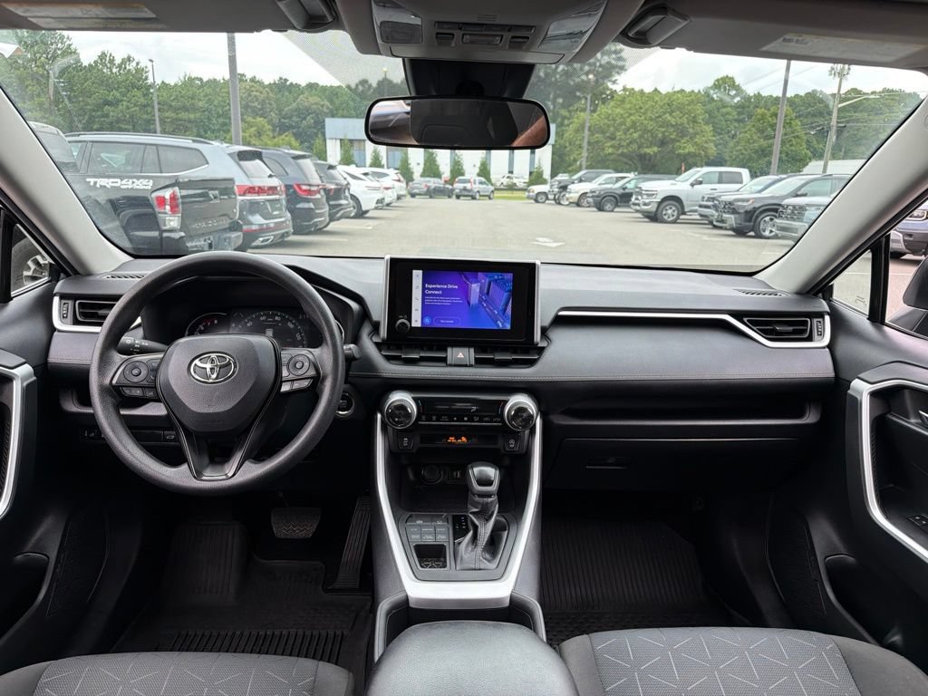 Used 2024 Toyota RAV4 XLE w/ Convenience Package AWD/4WD image 8