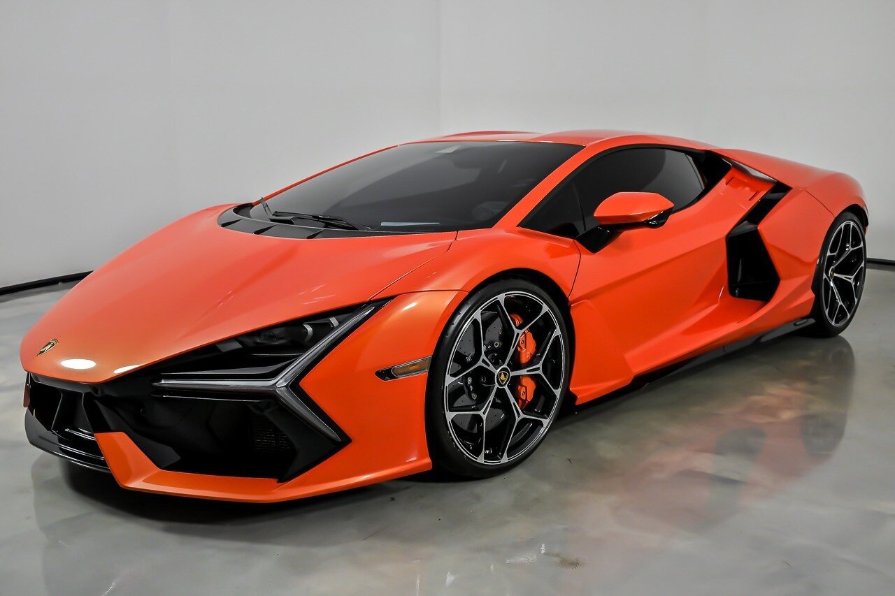 Used 2024 Lamborghini Revuelto AWD/4WD image 6