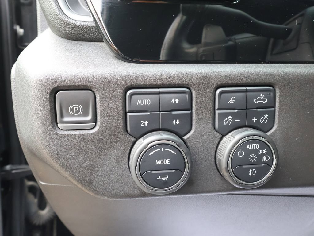 Certified 2022 Chevrolet Silverado 1500 LT Trail Boss w/ LT Trail Boss Premium Package image 13