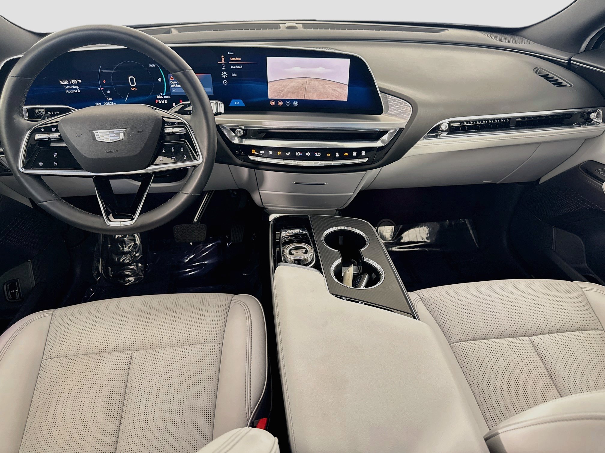 Used 2024 Cadillac Lyriq Luxury RWD image 24