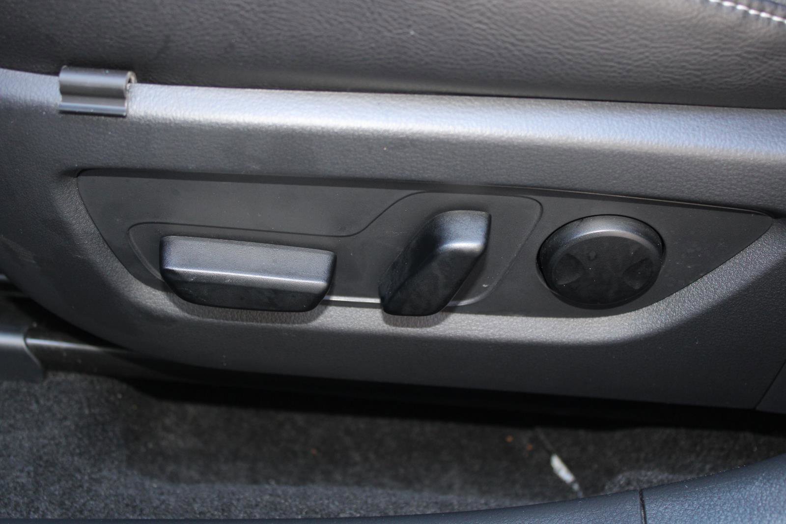 Used 2025 MAZDA CX-50 2.5 Hybrid w/ Weather Package image 36