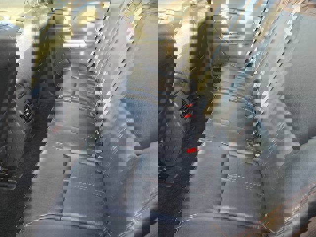 Used 2012 Ford Edge Limited image 17