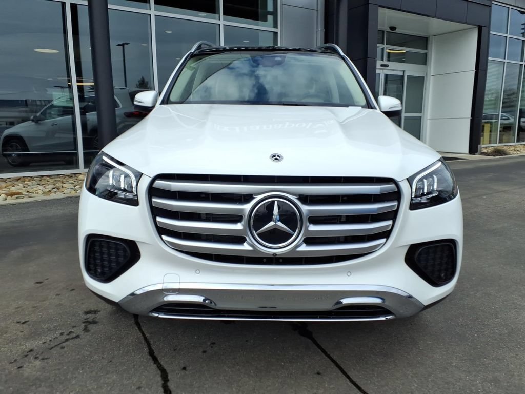 New 2026 Mercedes-Benz GLS 450 4MATIC image 9