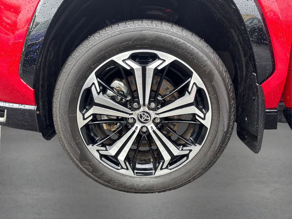 Used 2024 Toyota RAV4 XSE image 12