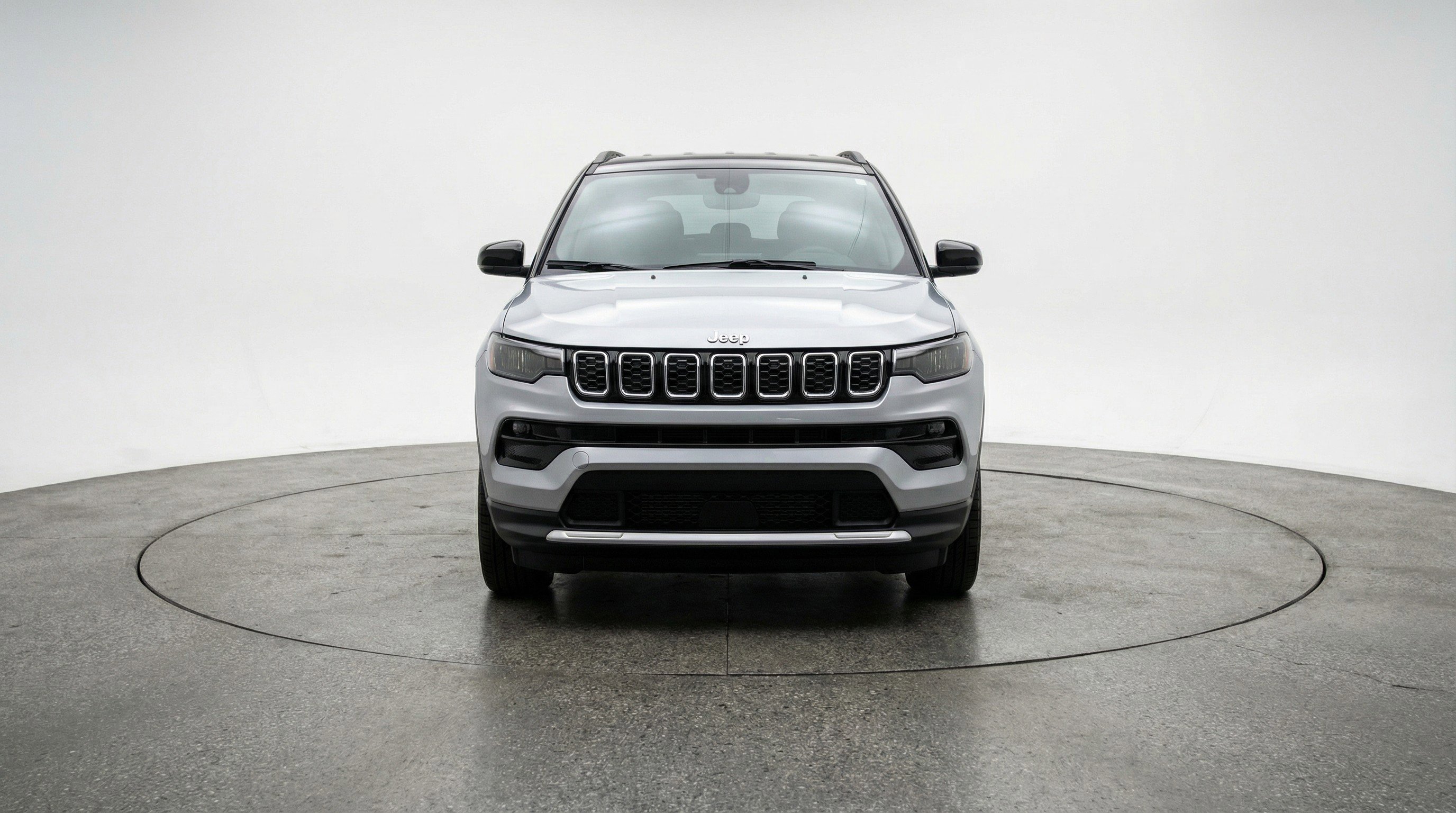Used 2025 Jeep Compass Limited AWD/4WD image 2