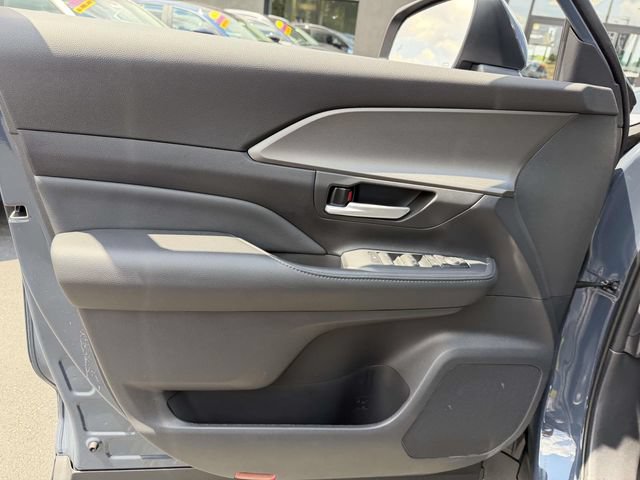 Used 2026 Toyota Grand Highlander AWD image 18