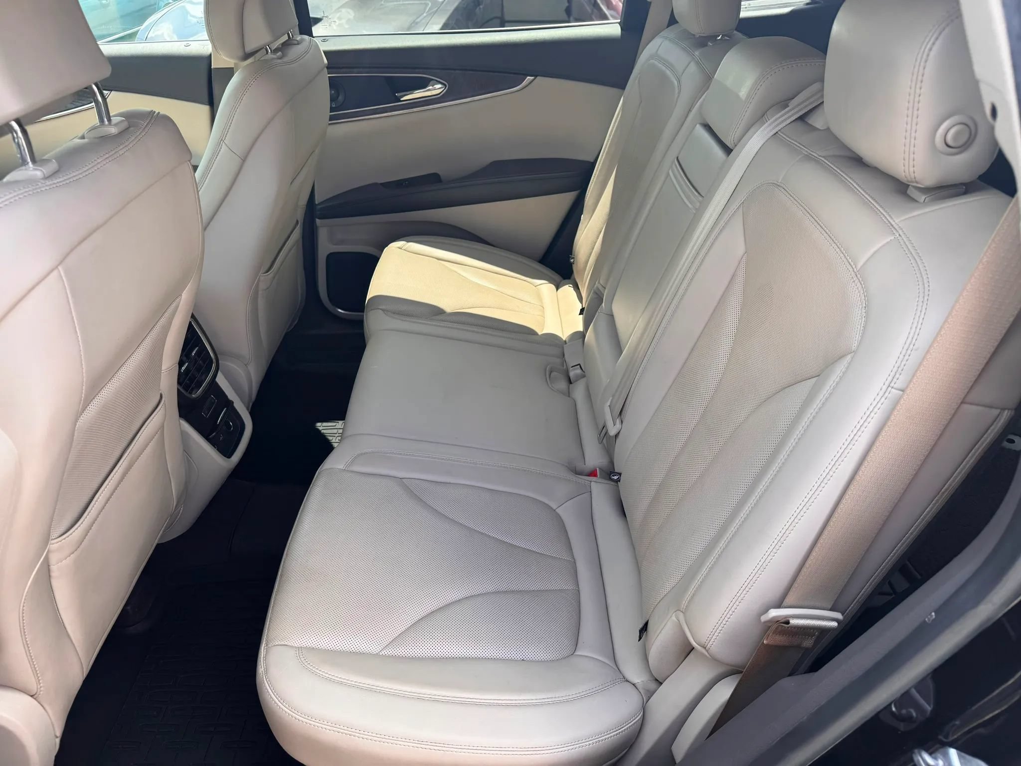 Used 2019 Lincoln Nautilus Reserve AWD/4WD image 14