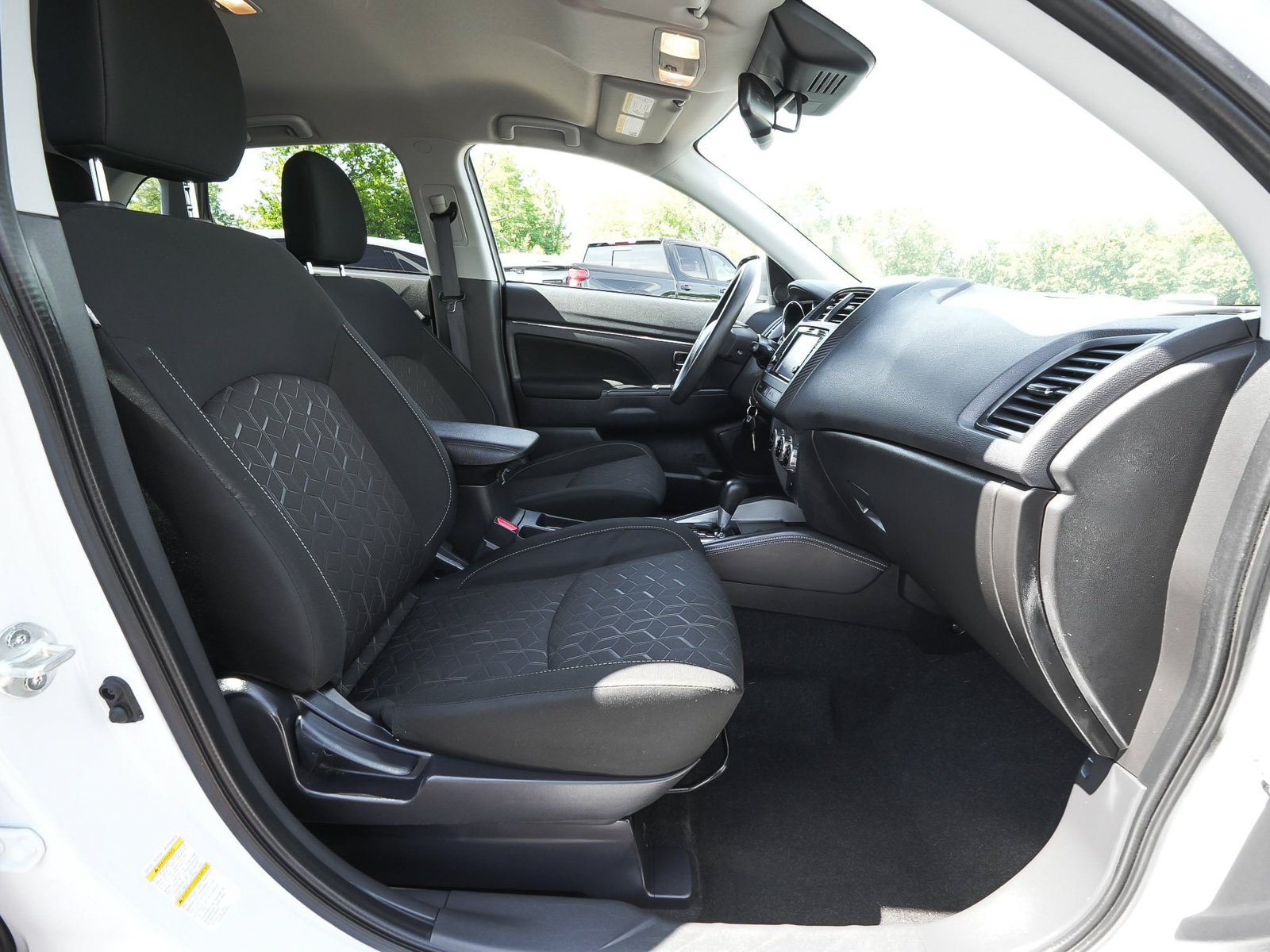 Used 2024 Mitsubishi Outlander Sport ES AWD/4WD image 35