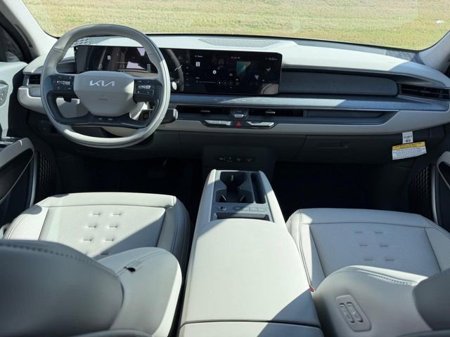 New 2026 Kia EV9 Wind AWD/4WD image 10