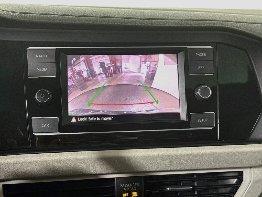 Used 2019 Volkswagen Jetta SE FWD image 18