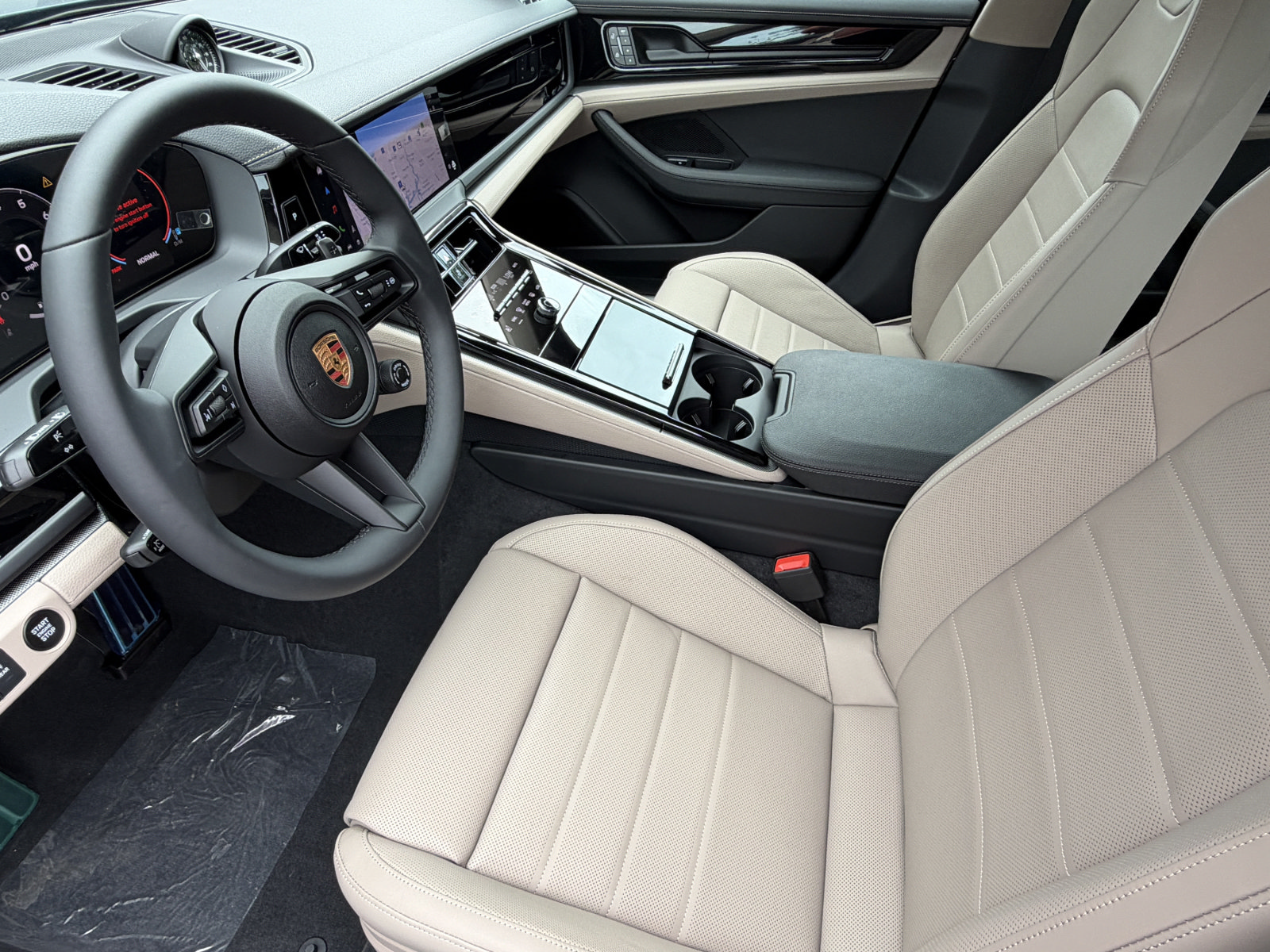New 2026 Porsche Panamera 4 AWD/4WD image 4