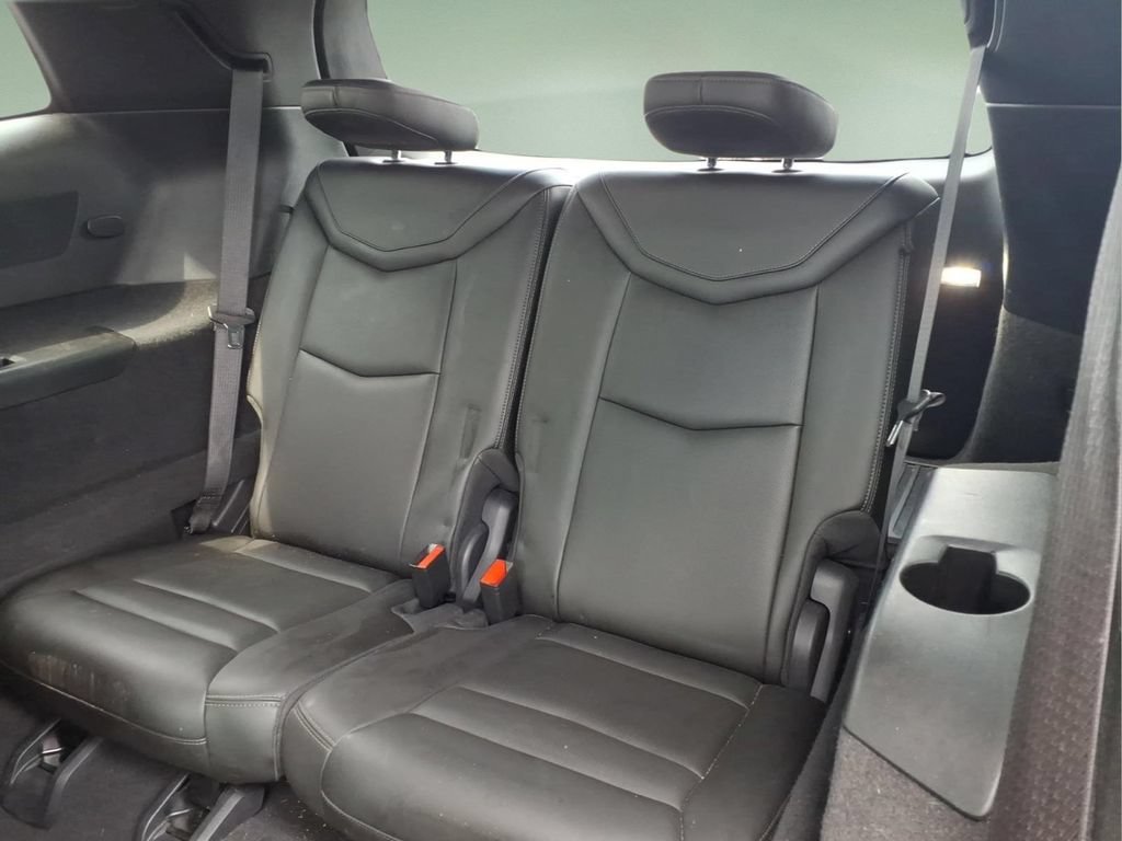 Used 2021 Cadillac XT6 Premium Luxury AWD/4WD image 7