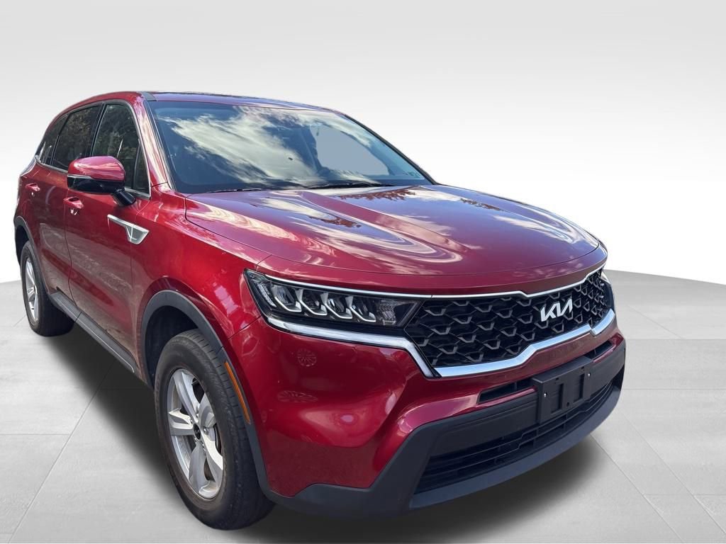 Used 2023 Kia Sorento LX image 16