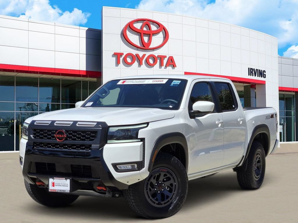 Used 2026 Nissan Frontier PRO-4X AWD/4WD image 1