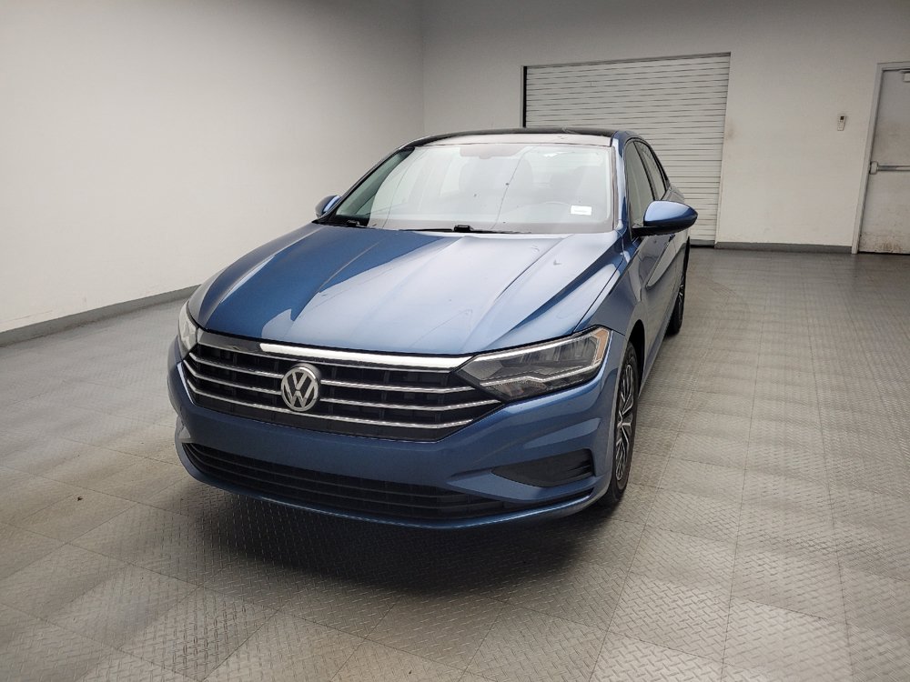Used 2019 Volkswagen Jetta SE w/ Cold Weather Package FWD image 15