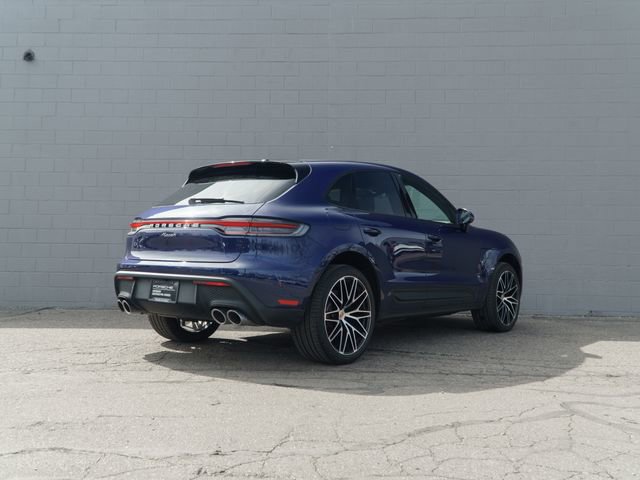 Certified 2026 Porsche Macan image 7