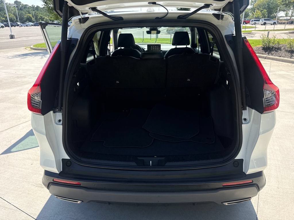 Certified 2025 Honda CR-V Sport-L image 33