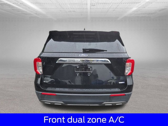 Used 2020 Ford Explorer XLT w/ Equipment Group 202A AWD/4WD image 8