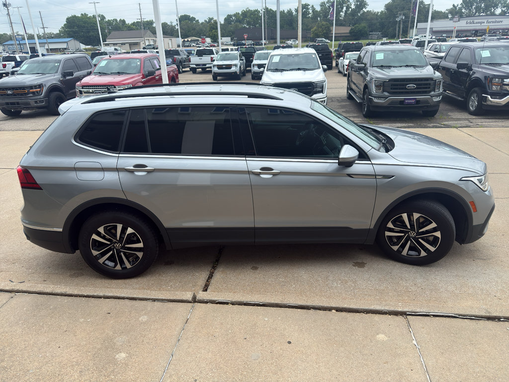 Used 2024 Volkswagen Tiguan S FWD image 5