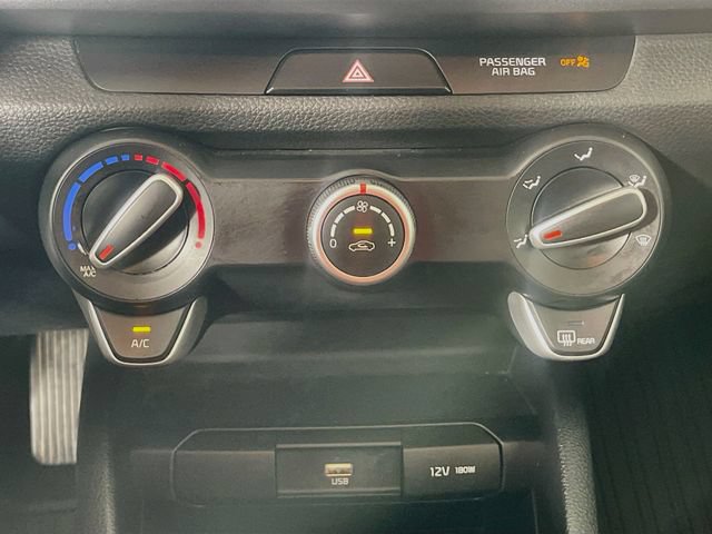 Used 2022 Kia Rio S FWD image 16