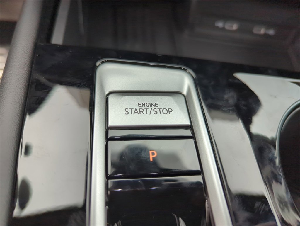 New 2026 Volkswagen Atlas Cross Sport SEL R-Line image 43