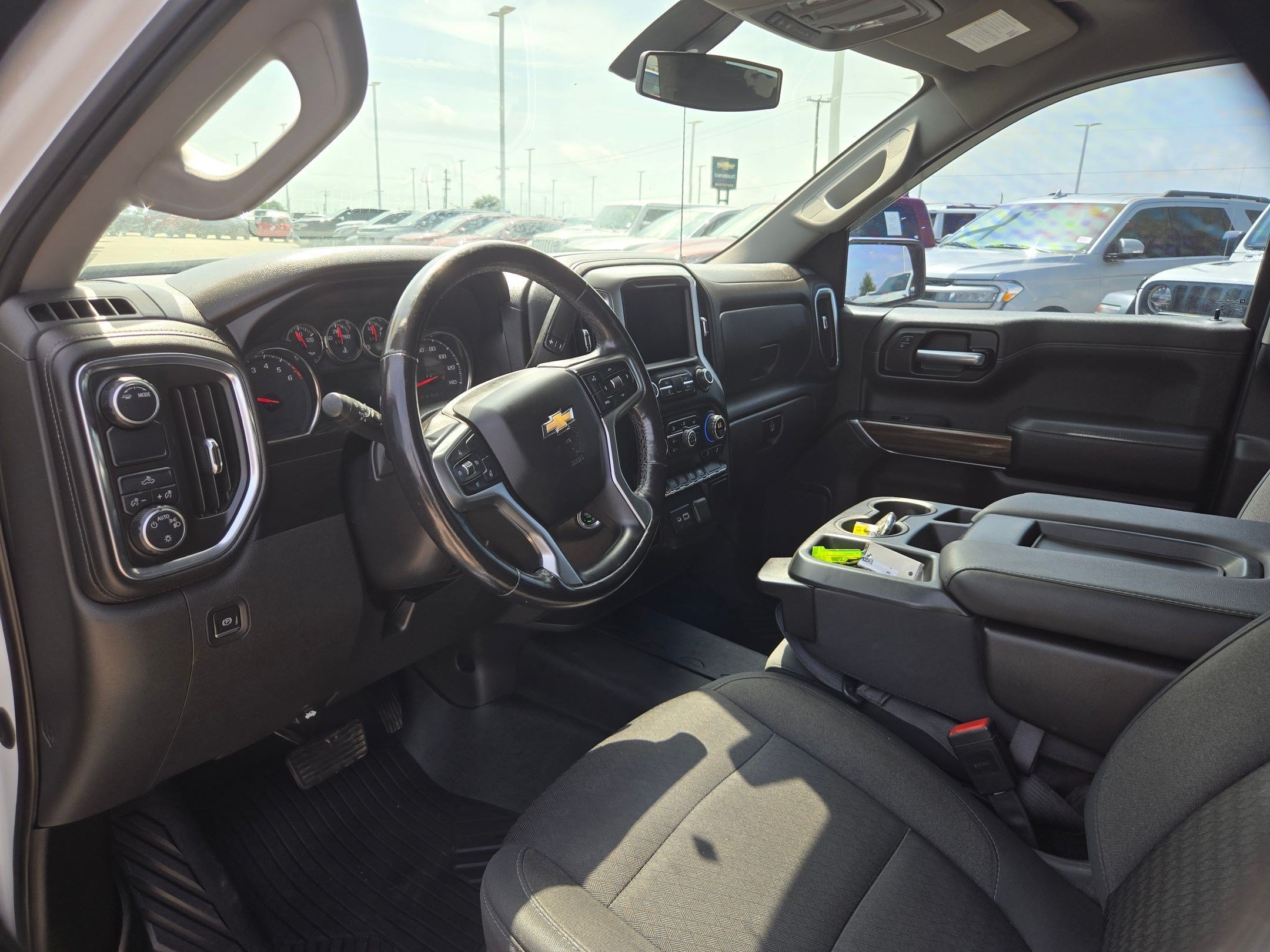 Used 2020 Chevrolet Silverado 1500 LT w/ Texas Edition RWD image 11
