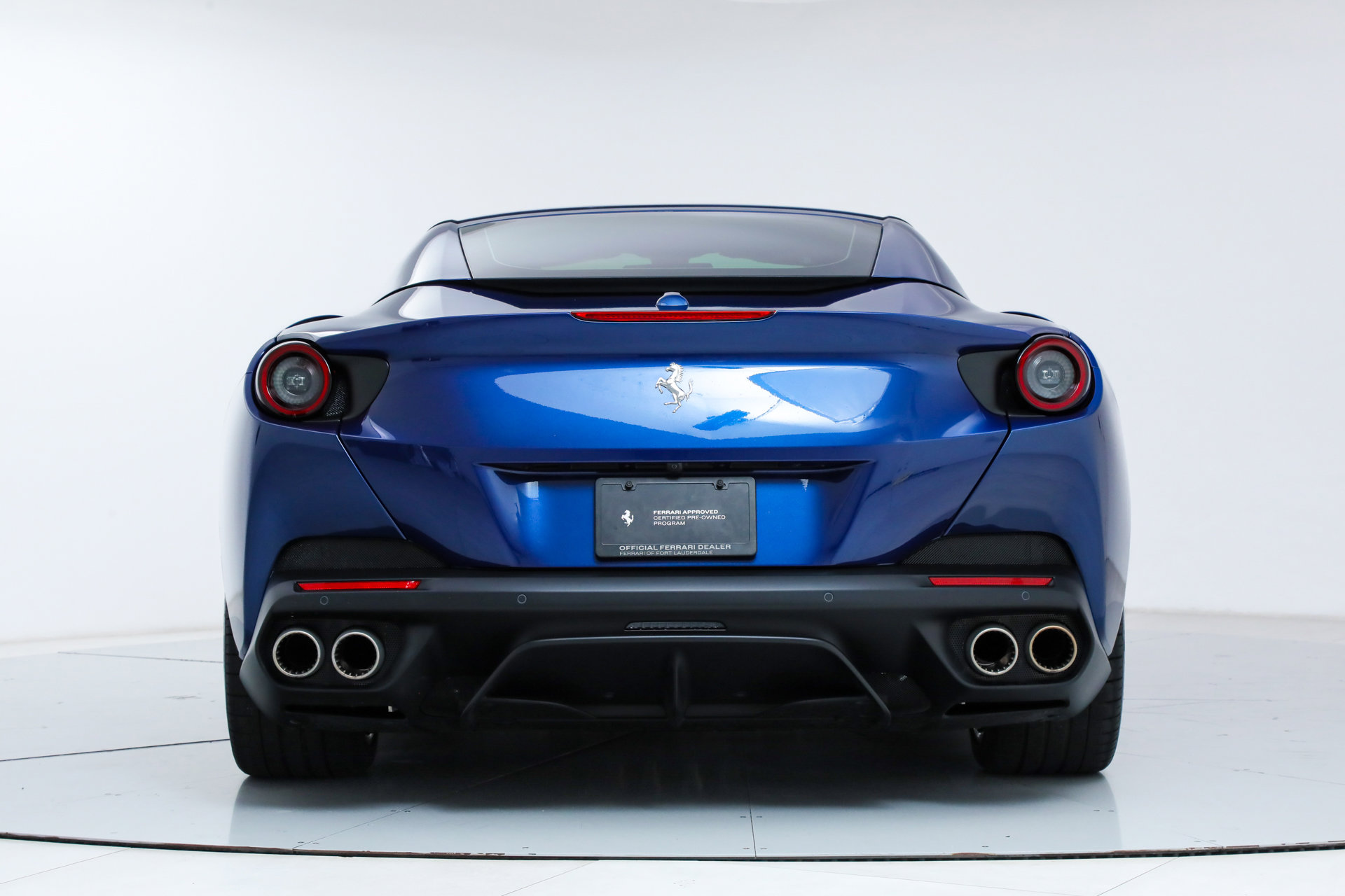 Certified 2019 Ferrari Portofino image 10